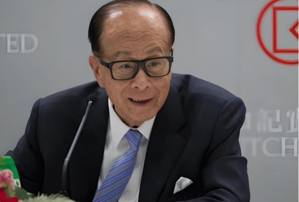 倍悦网 李嘉诚儿子大放厥词：没享受过国家优惠！父子“卖国”绝没好下场